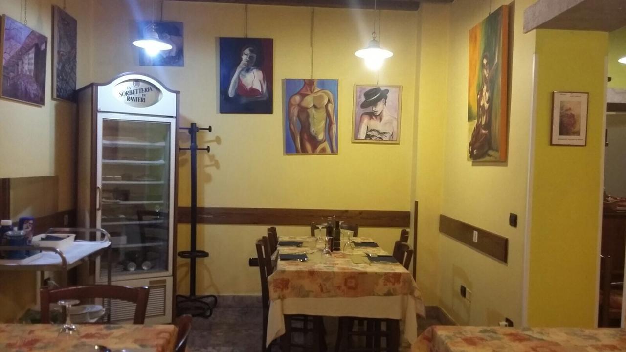 Ristorante Pizzeria al Mondo Valstagna Esterno foto