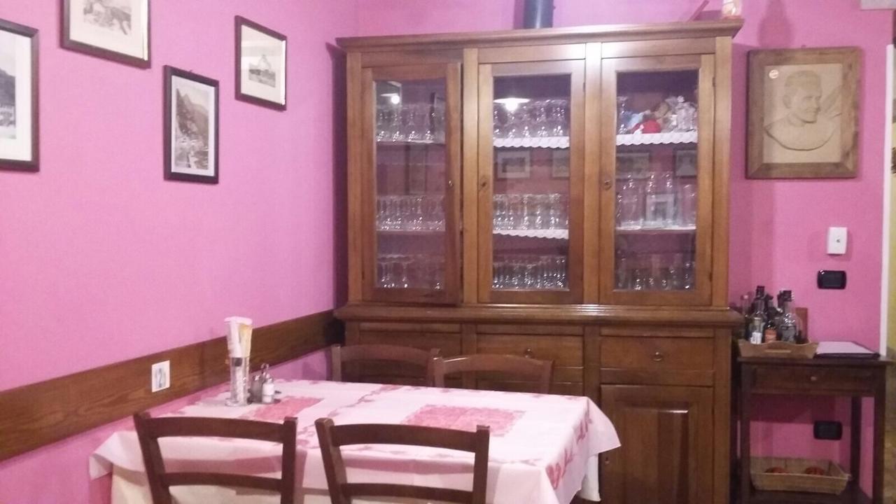 Ristorante Pizzeria al Mondo Valstagna Esterno foto