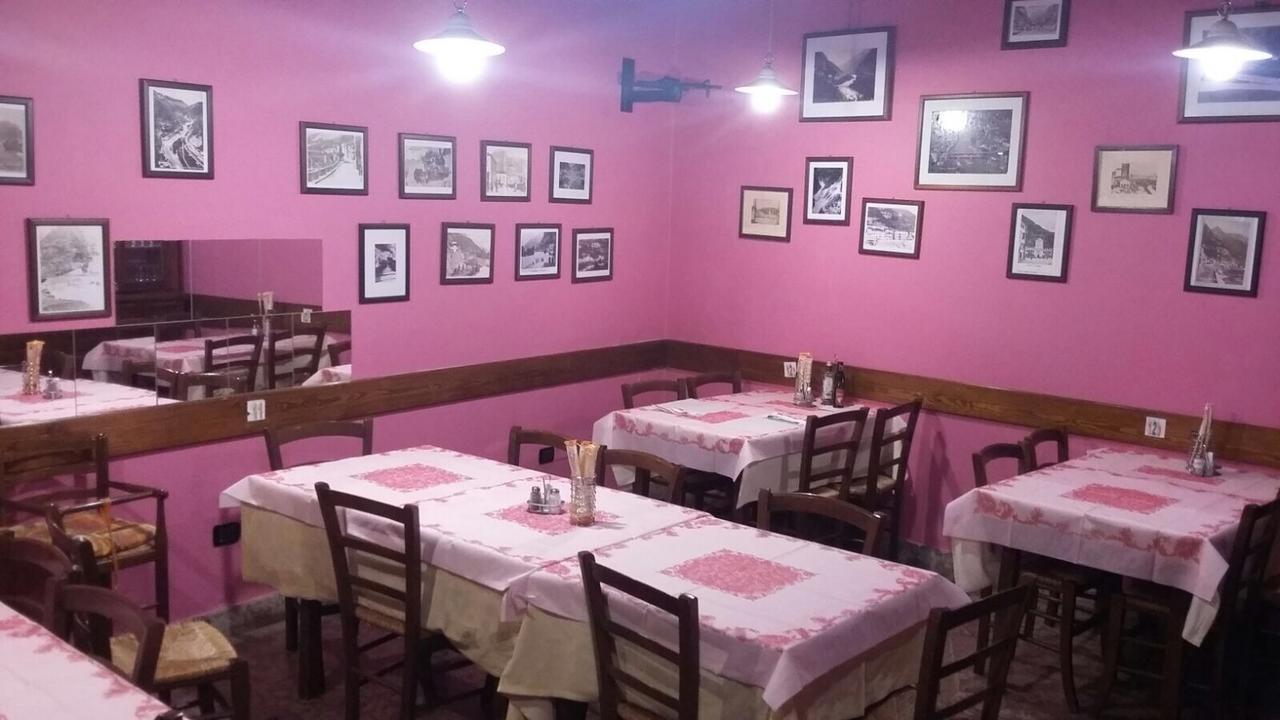 Ristorante Pizzeria al Mondo Valstagna Esterno foto