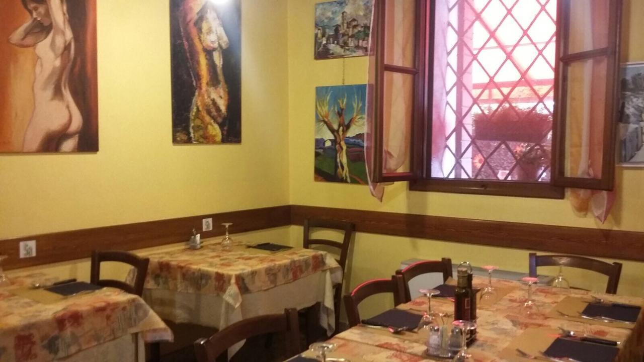 Ristorante Pizzeria al Mondo Valstagna Esterno foto